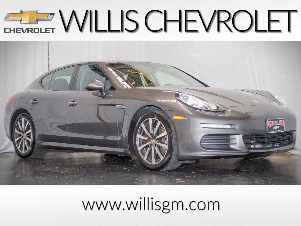 2015 Porsche Panamera 4 — photo 1 of 25