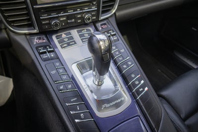 2015 Porsche Panamera 4