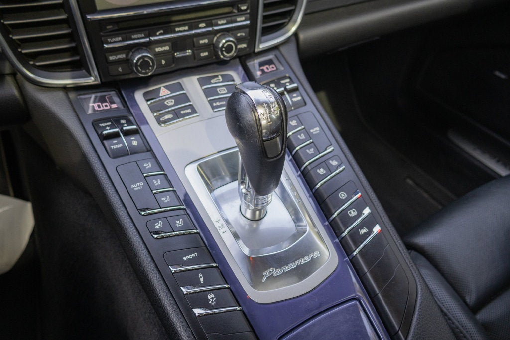 2015 Porsche Panamera 4