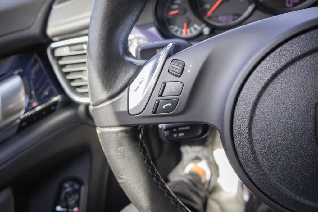 2015 Porsche Panamera 4