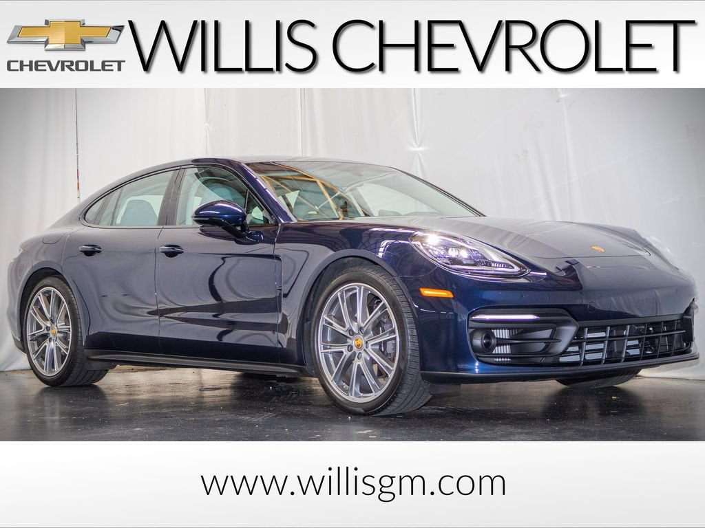 2023 Porsche Panamera Base