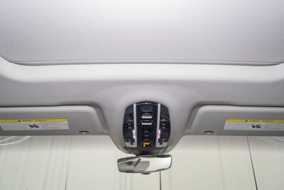 2023 Porsche Panamera Base