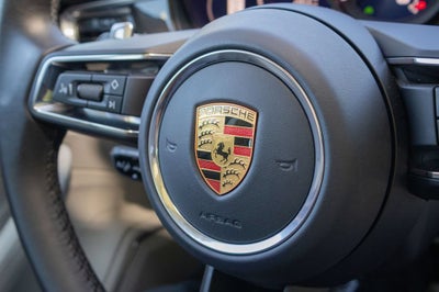 2023 Porsche Panamera Base