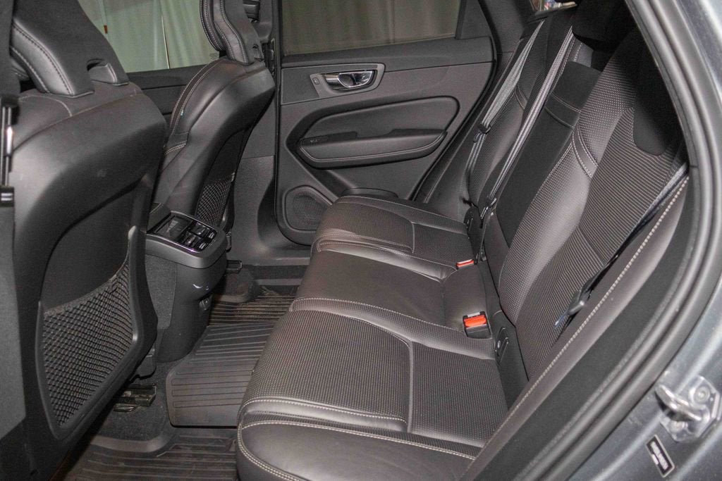 2021 Volvo XC60 Inscription