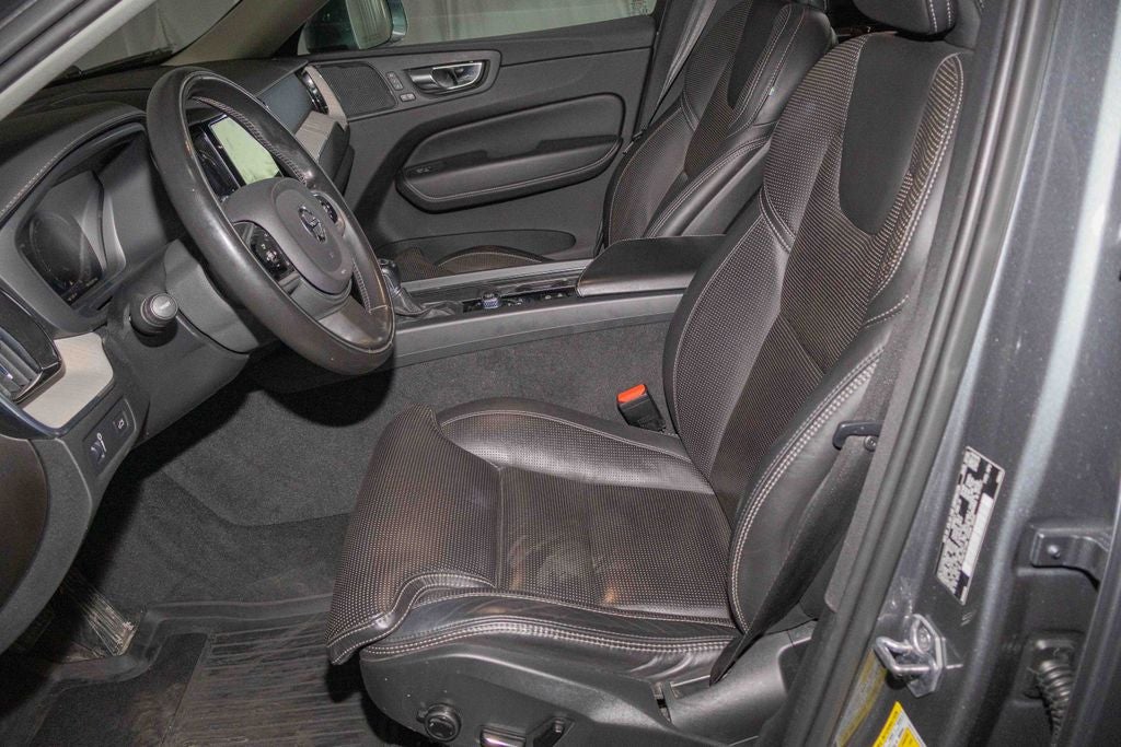 2021 Volvo XC60 Inscription