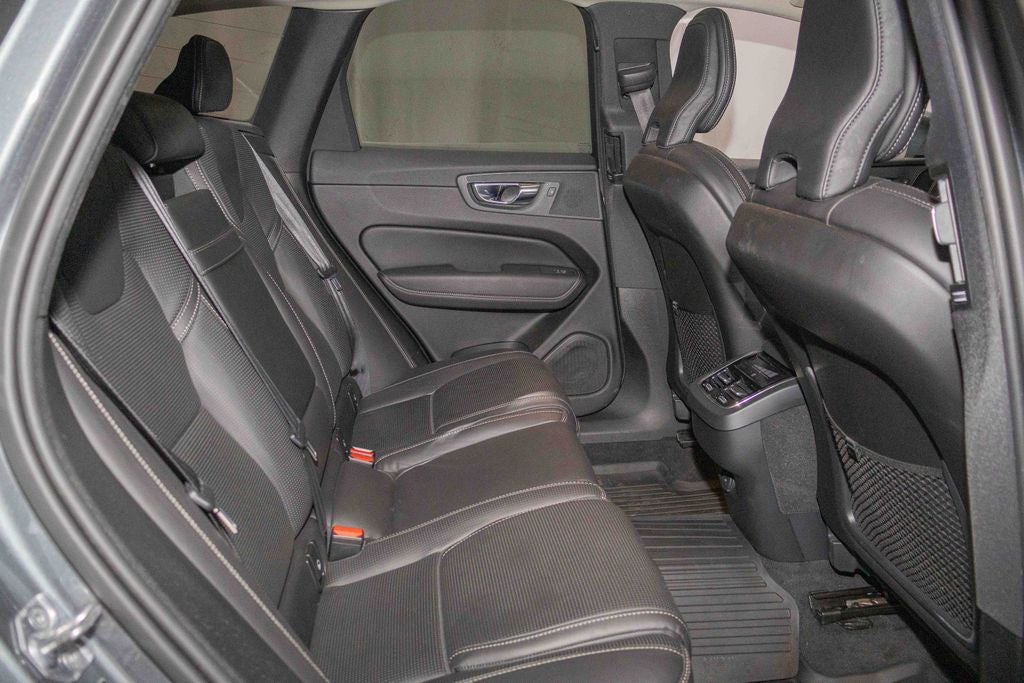 2021 Volvo XC60 Inscription